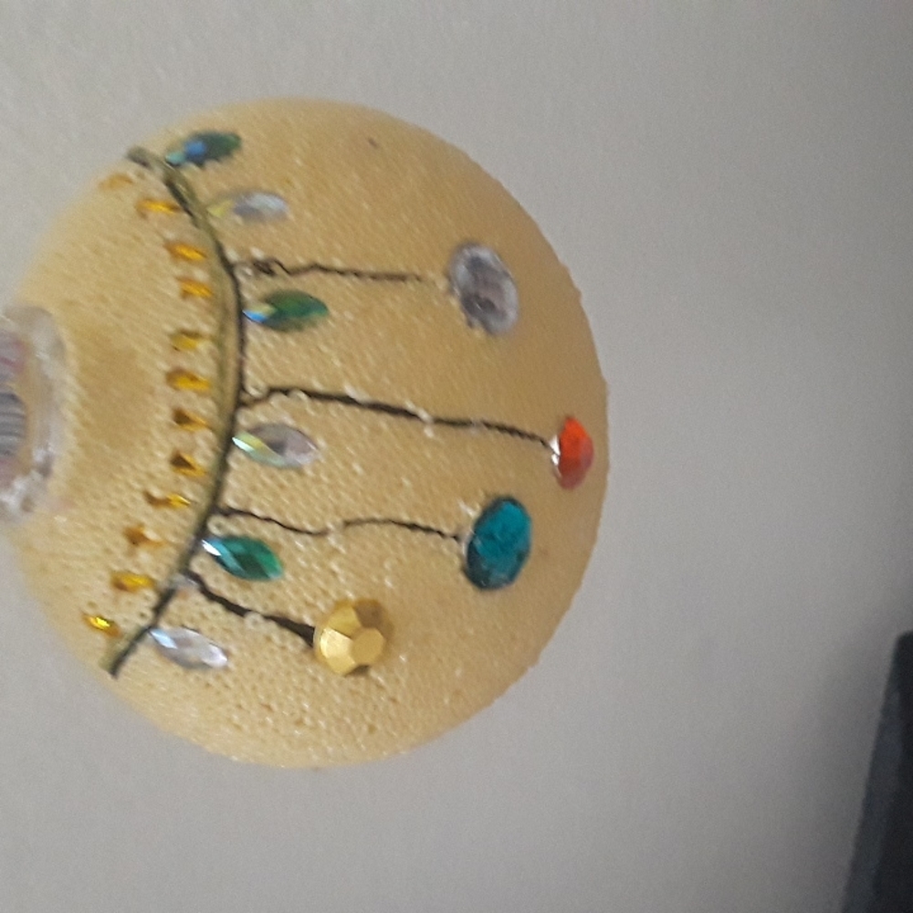 Beaded Christmas ornament